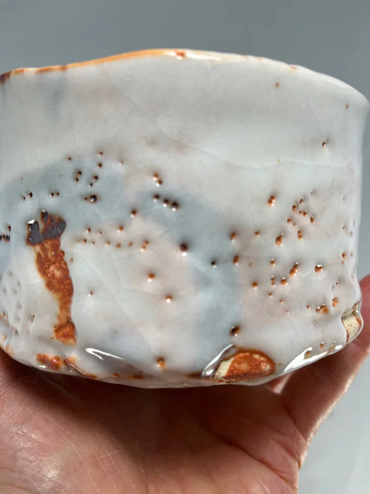 ☆ちゃと☆アウガルテン シロノワズリ Handpainted 貴重 Shino Chawan by Gifu Prefecture Important Intangible Cultural